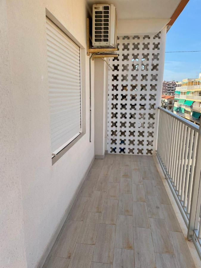 Three Bedroom Top Apartment By The Beach 산타 폴라 외부 사진